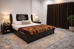 The Comfort Crest, Bodhgaya