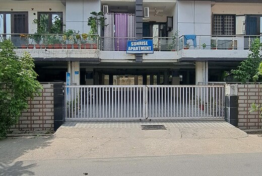 Sunrise Apartments