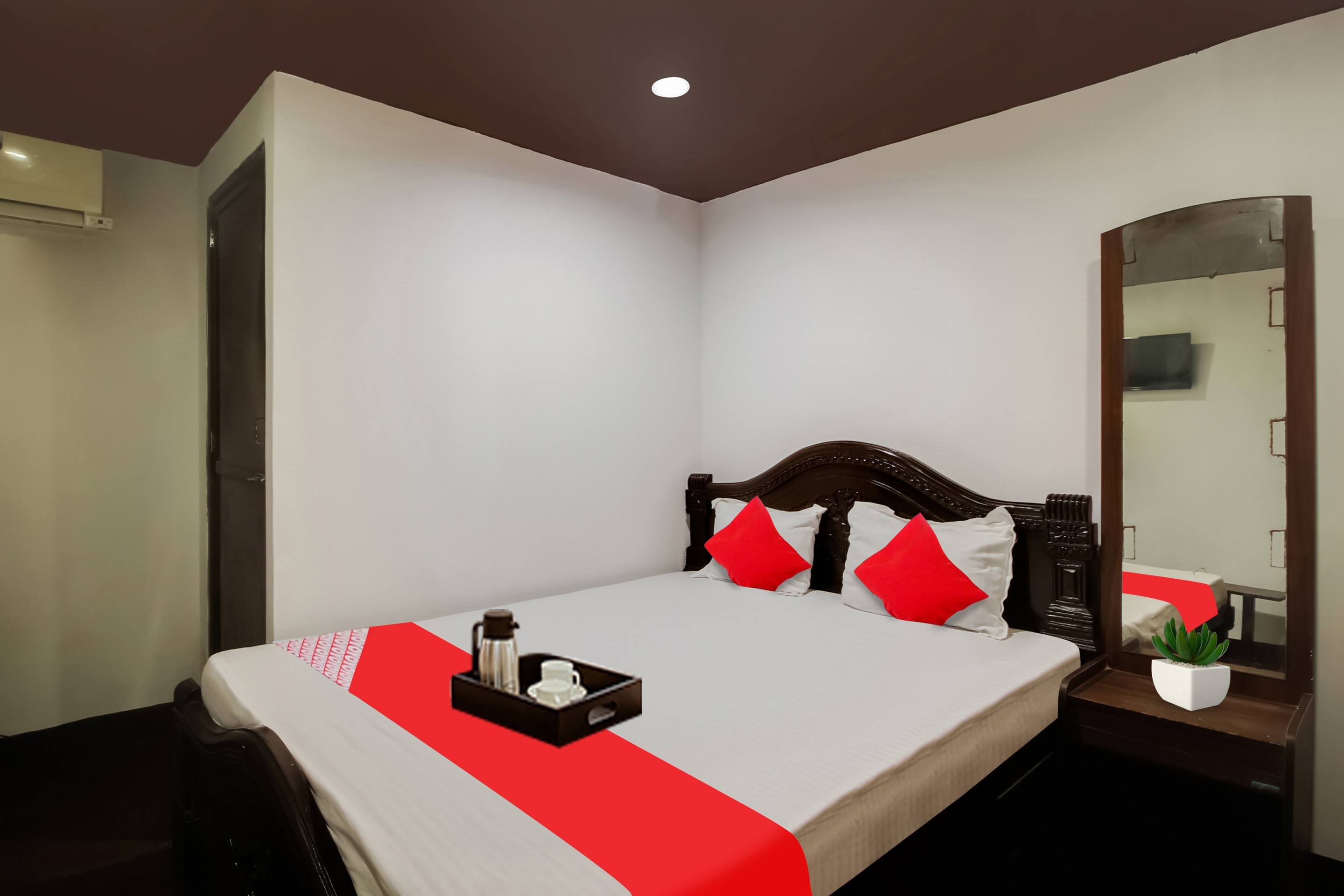 Hotel O Casa De Gama Pinto Near Calangute Beach Road Mall - Tap to explore photos