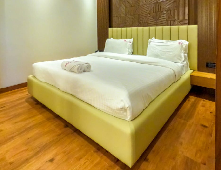 Celebrita Villa 5BHK - Tap to explore photos