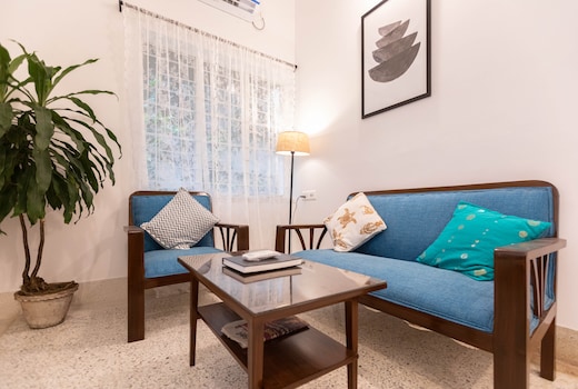 Full Studio at Deshapriya Park 1BHK