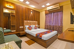 FabHotel Samrat, Kolkata