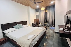 Nasheman Hotel, Fatehpur, Uttar Pradesh