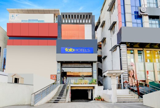 FabHotel White Ridge Chaitanyapuri