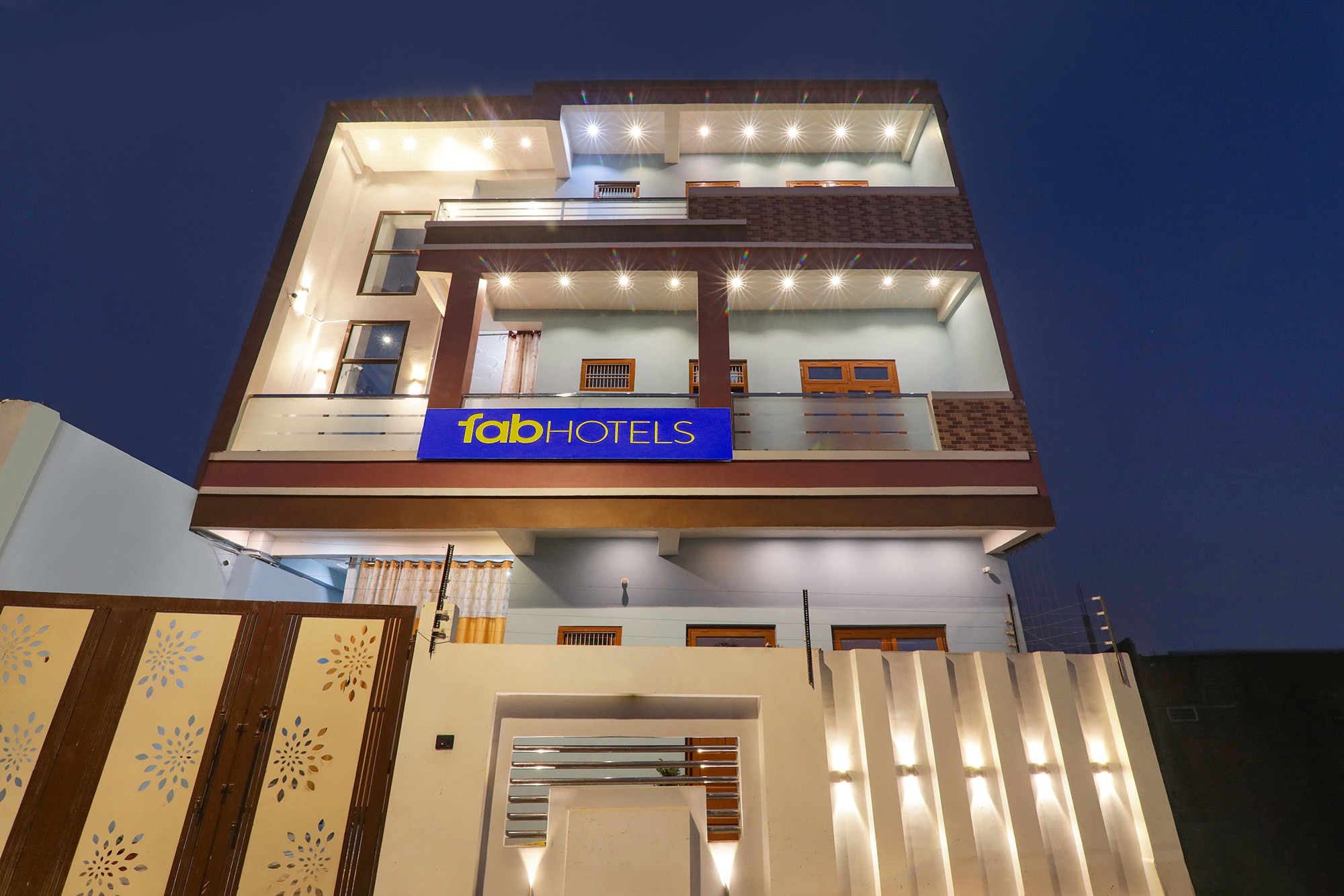 Fabhotel Hridyam Madhuram - Tap to explore photos