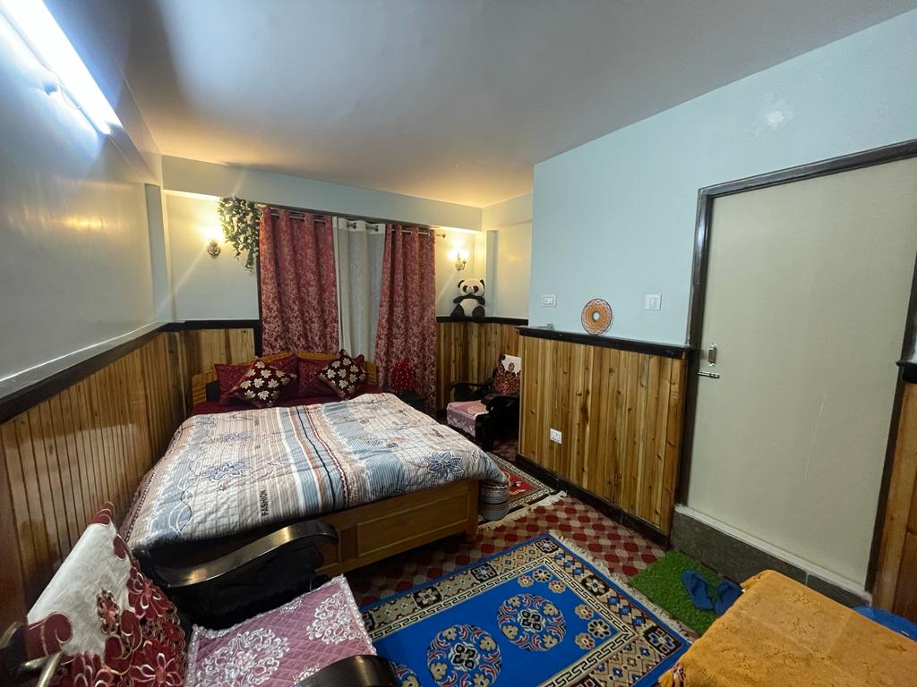 Shanti Kunj Homestay - Tap to explore photos