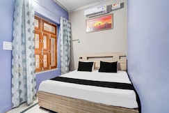 Hotel O Crown Food Court cfc, Charkhi dadri