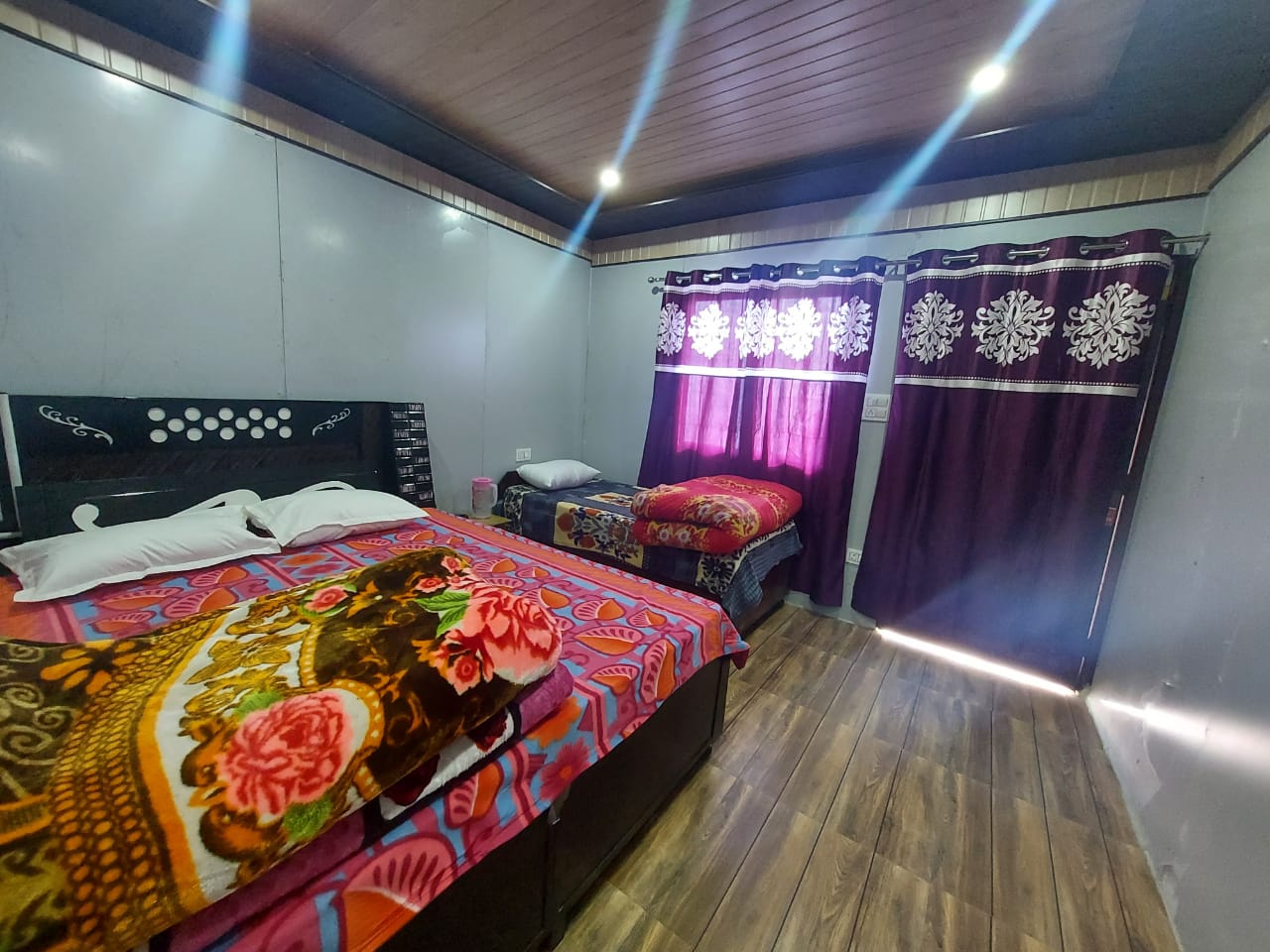 Green Hills view Restaurant Camps and Cottages. Saari, Deoriyataal, Ukhimath near Chopta - Tap to explore photos