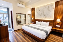 Hotel Paradise, Solan
