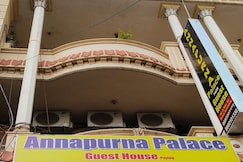 Annapurna Palace Guest House, Varanasi