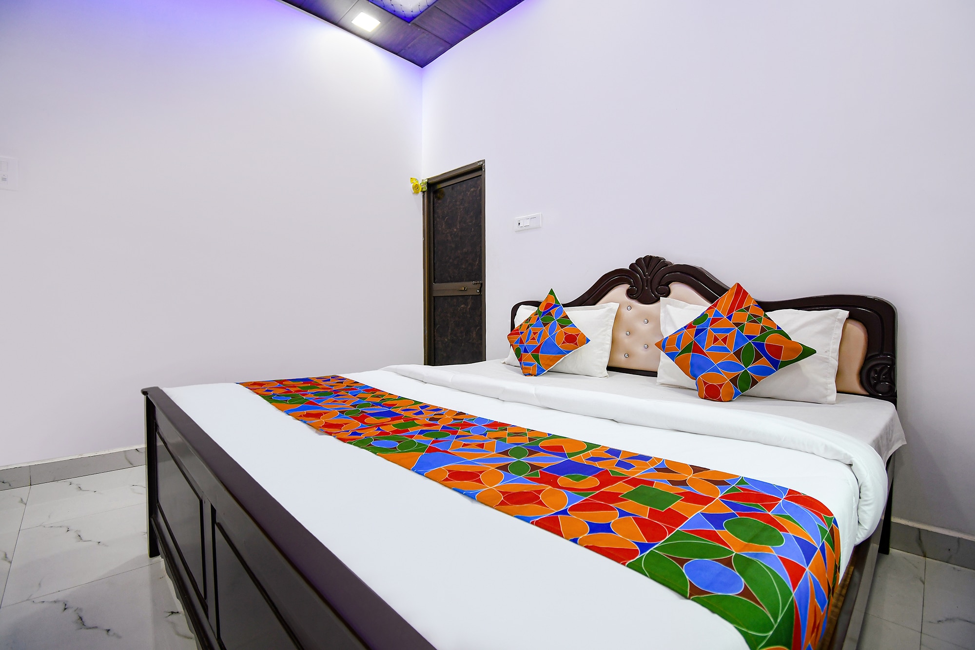 FabHotel Geeta Bhawan - Tap to explore photos