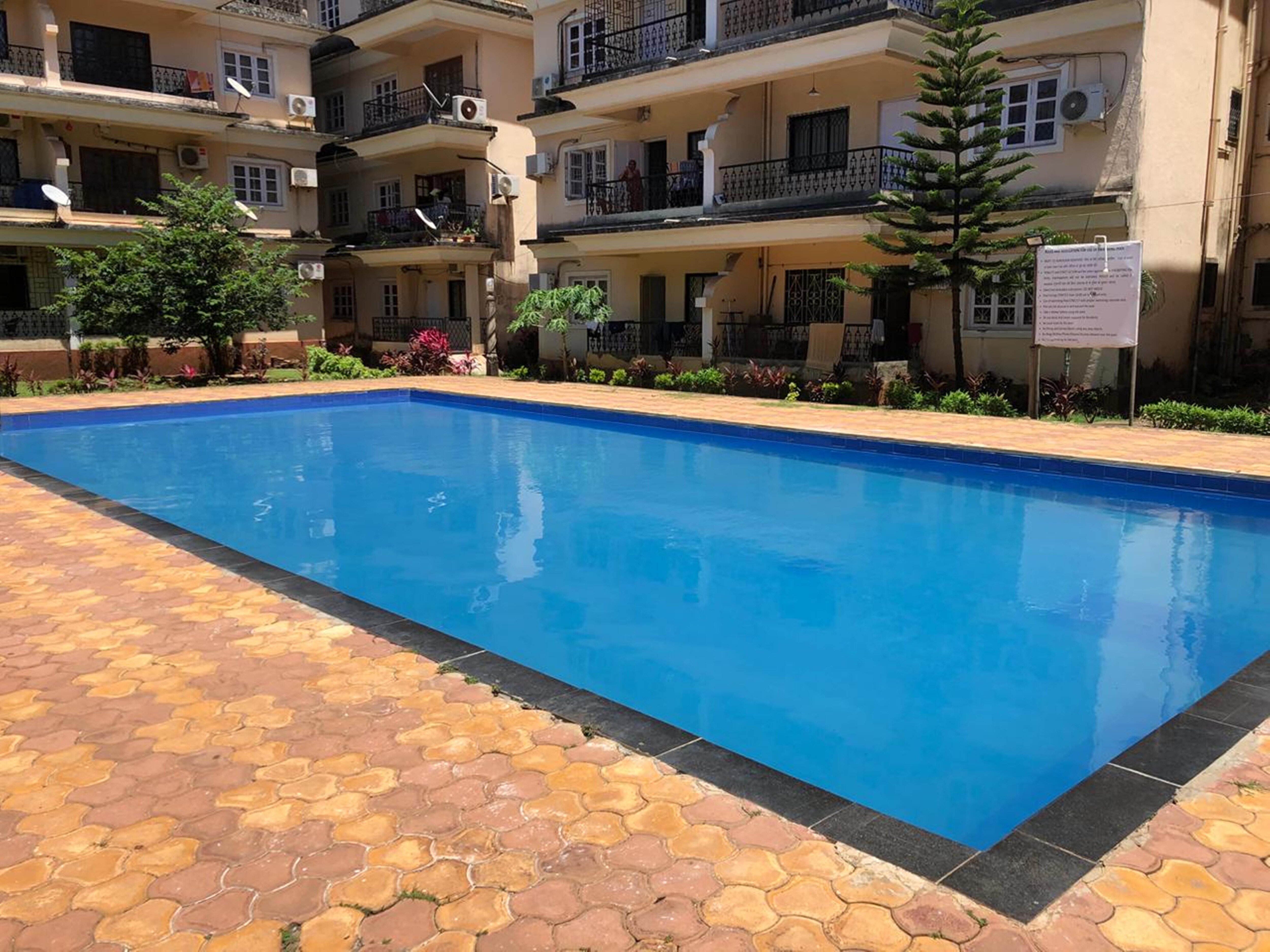 2 BHK Spacious Apartments in Calangute - Tap to explore photos