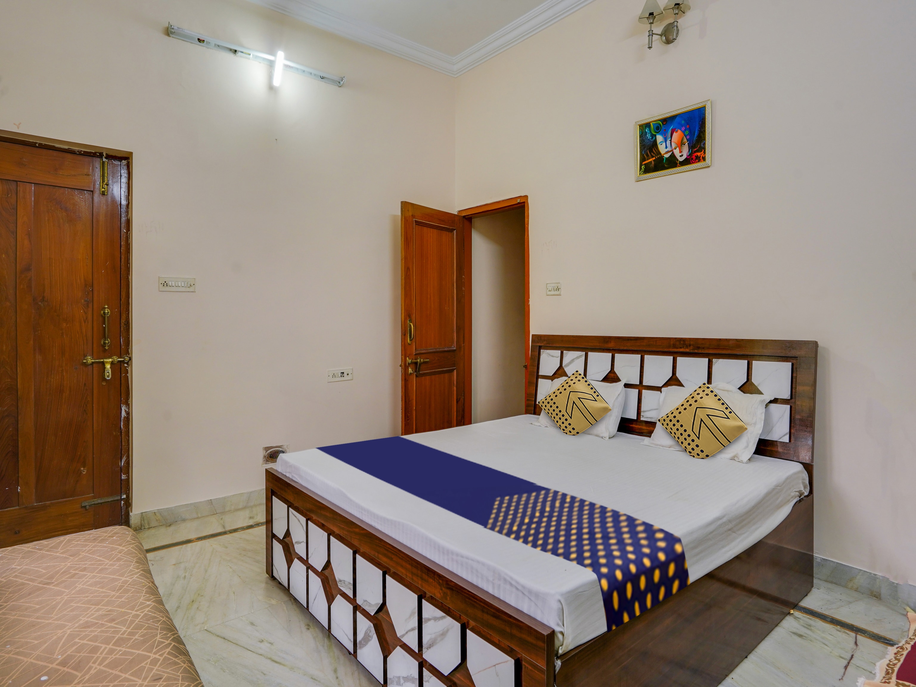 Hotel O Pragya Four - Tap to explore photos