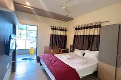 Hotel Chandralok Pure Veg Restaurant and lodge, Partur