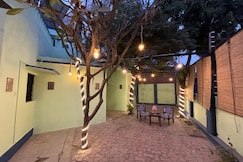 The Noor House, Agra