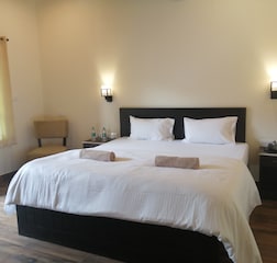 Chandrakant Heritage Cottage