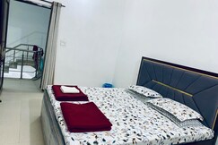 Home Stay Beas, Baba Bakala