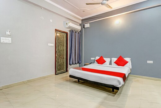 Hotel O Oriphic Inn