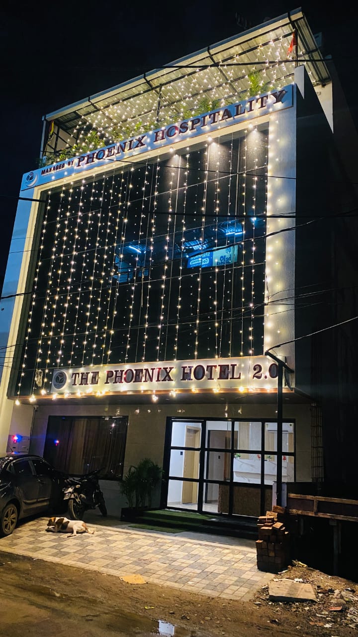 Wishotel Premier The Phoenix Hotel 2.O - Tap to explore photos