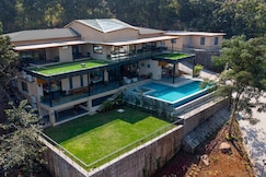 SaffronStays The Stillwater House, Rajgurunagar