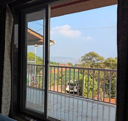 Deluxe Mountain view Room