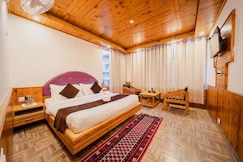 Veer Villa - Walking to Mall Road, Manali