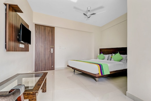 Treebo Punarnava Bypass Road