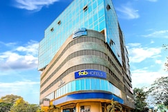 FabHotel Admiral, Mumbai