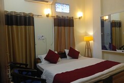 Ju Assi (P) Guest House, Varanasi