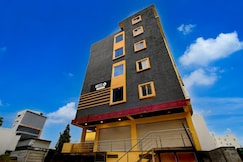 Super Hotel O Shamshabad Station Formerly Grand Vista Hotel, Hyderabad