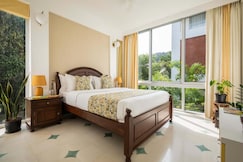 Sunflower 2BHK w/ Pvt. Terrace, Goa