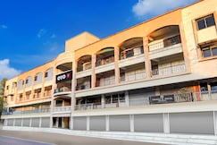 Hotel O Surbhi Inn, Ahmedabad
