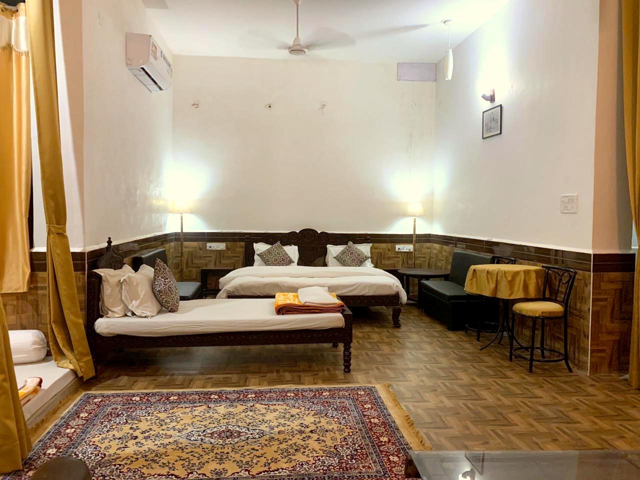 Haveli Ashram & Resort - Tap to explore photos