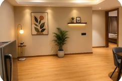 Awesome S.S. The Studio Stay 2br, Durg