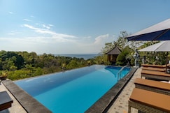 Kaylas Hill Resort, Dompu