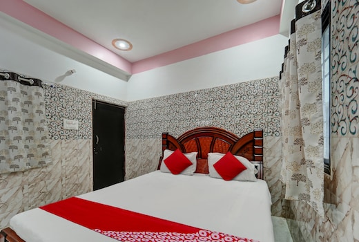 Hotel O Gaurav International
