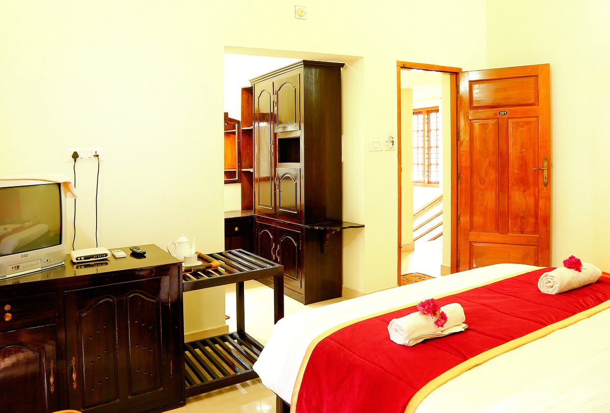 Laexotica Homestay Varkala - Tap to explore photos