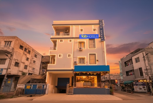 FabHotel Three Waves- Nr LB Nagar Metro Station