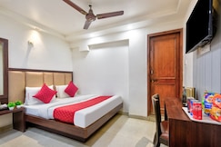 Hotel Maharani Paharganj - 2 mins New Delhi Railway Station, Delhi