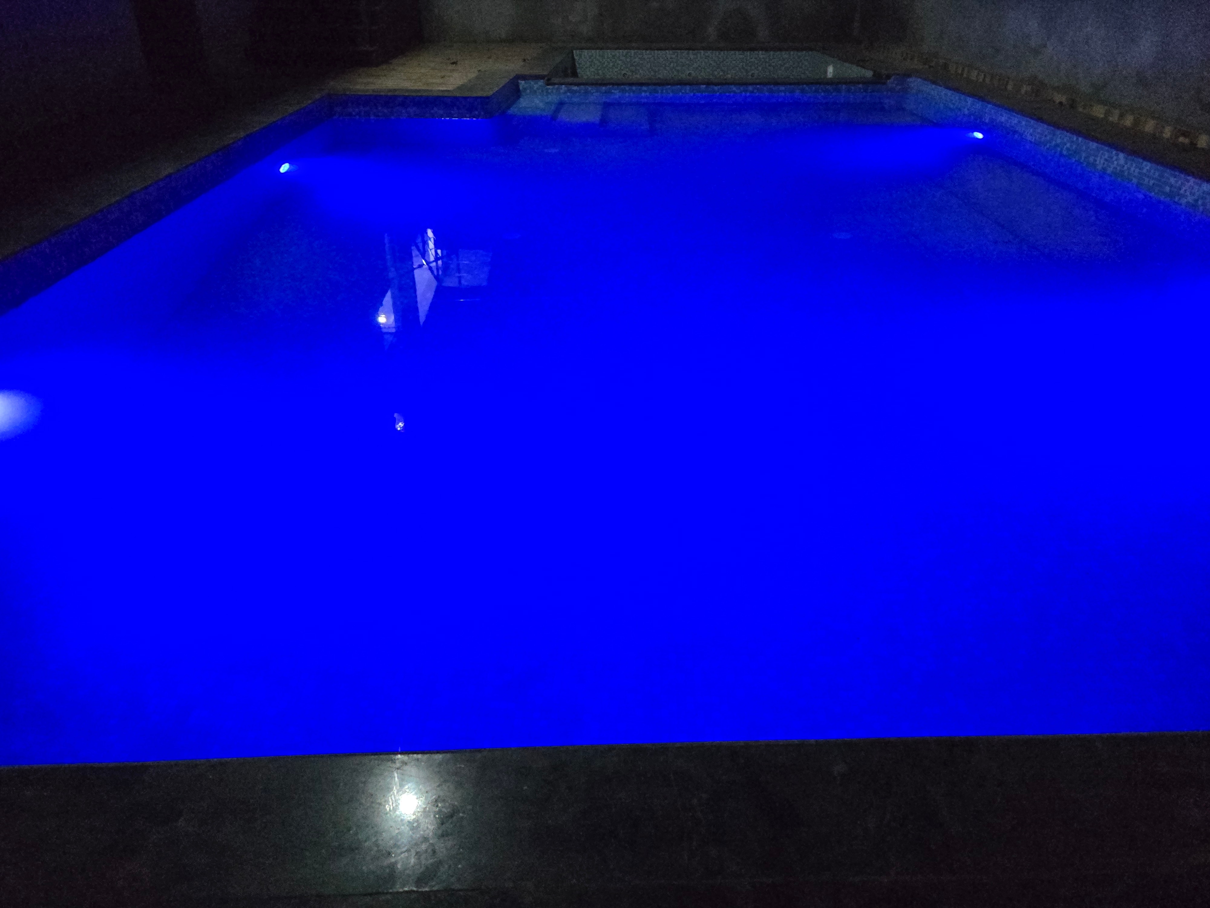 Mehta Mansion 6BHK Luxury Villa with pool - Tap to explore photos