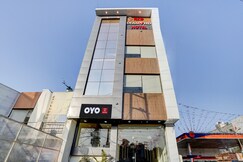 Super Hotel O Red Diamond Hotel, Ghaziabad