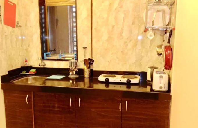 1 BHK Serviced Flat Near Carter Road - Tap to explore photos