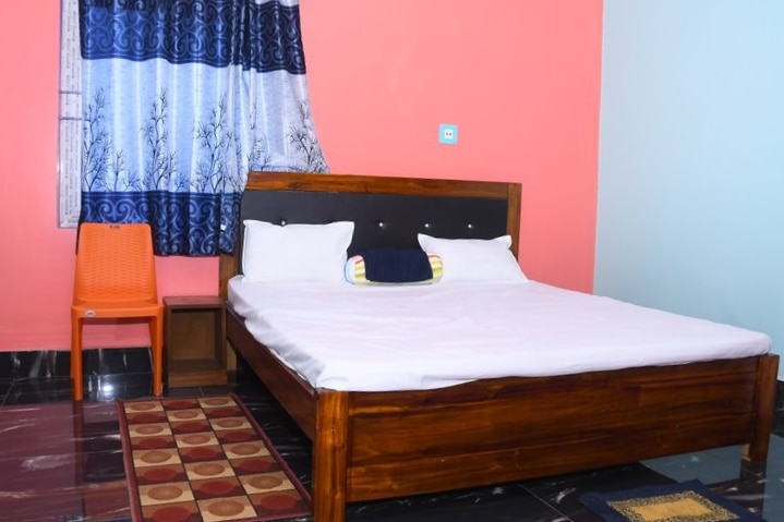 Sai padma guest house - Tap to explore photos