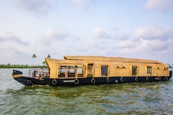 Marvel Cruise Houseboat, Alleppey