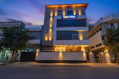 FabHotel Waypoint Inn, Delhi