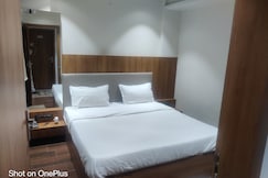 Hotel Star Avenue, Rajkot