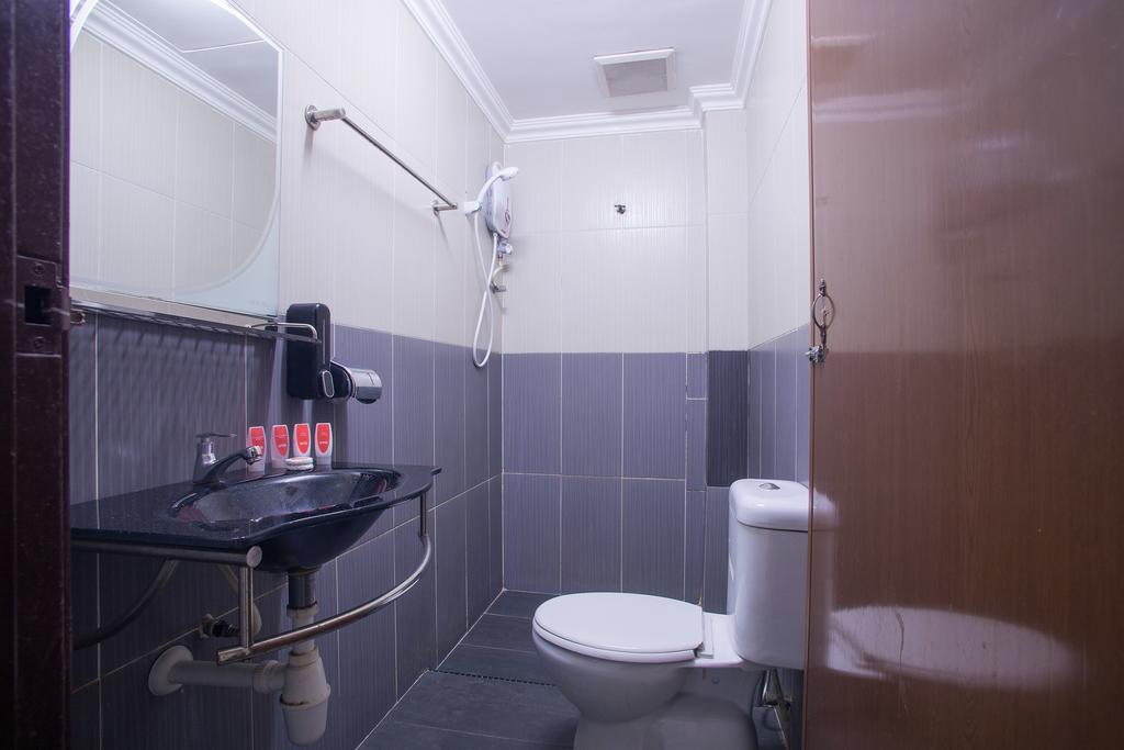 Casavilla Hotel Selayang - Tap to explore photos