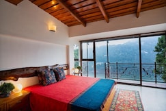 Lake View 2BHK close to Mall Road l Emerald Bay, Nainital