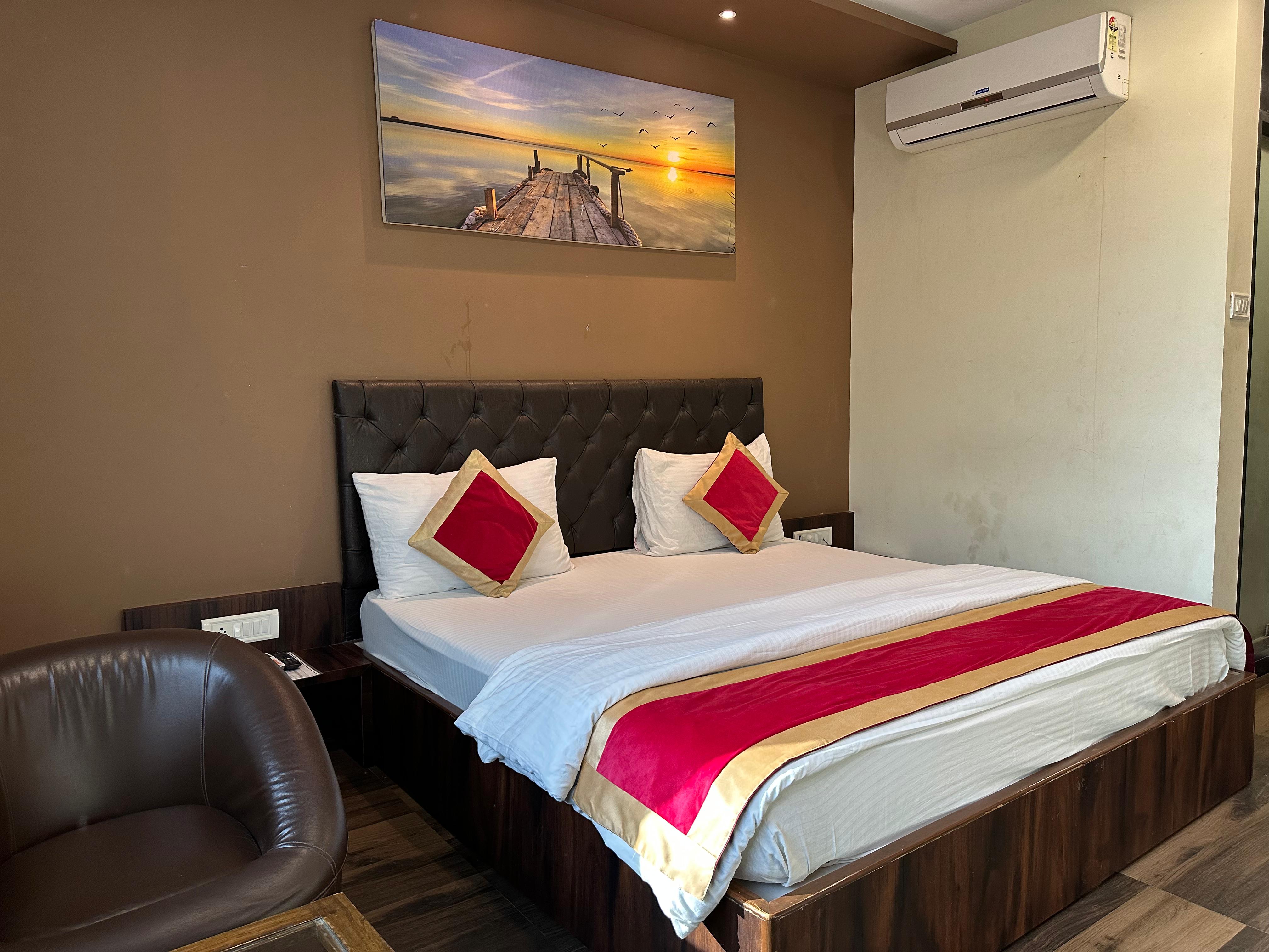 Executive Room 1