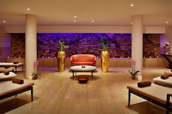 Crowne Plaza JORDAN - DEAD SEA RESORT & SPA, Madaba